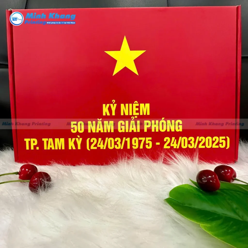 Mẫu hộp giấy kỷ niệm 50 năm giải phóng TP. Tam Kỳ