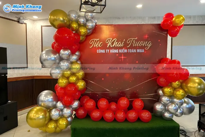 in backdrop khai truong 1