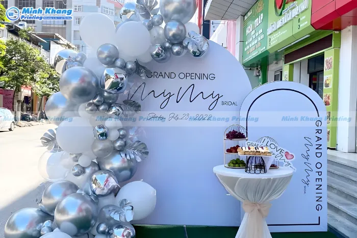 Mẫu backdrop grand opening My My Bridal - tiệm áo cưới