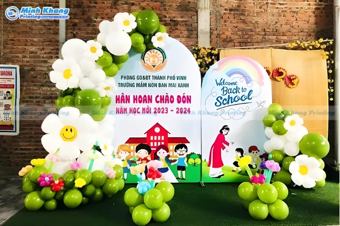 Mẫu phông nền lễ khai giảng năm học mới trường nầm non