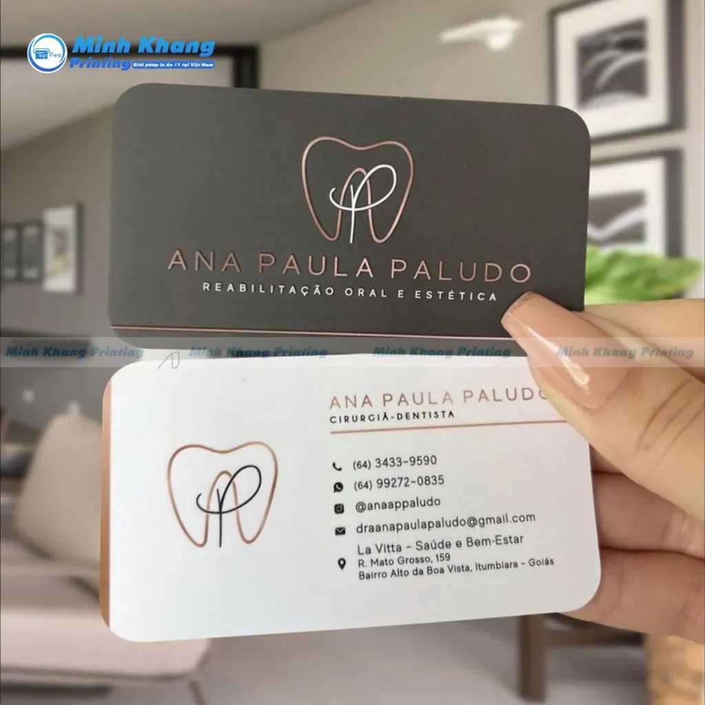 Mẫu name card bo góc nha khoa in uv định hình tạo khác biệt