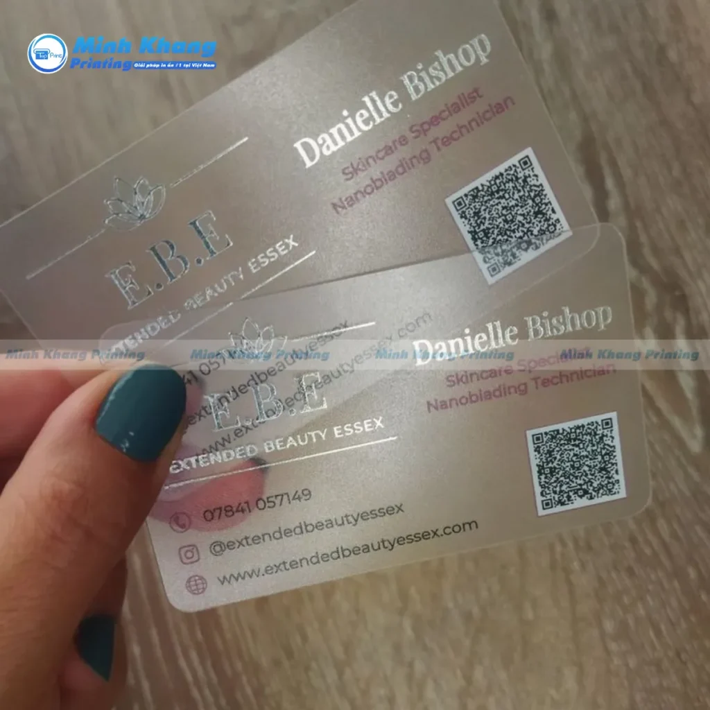 Quy Cách In Ấn Name Card Nhựa Trong Suốt Chuyên Nghiệp & Sang Trọng