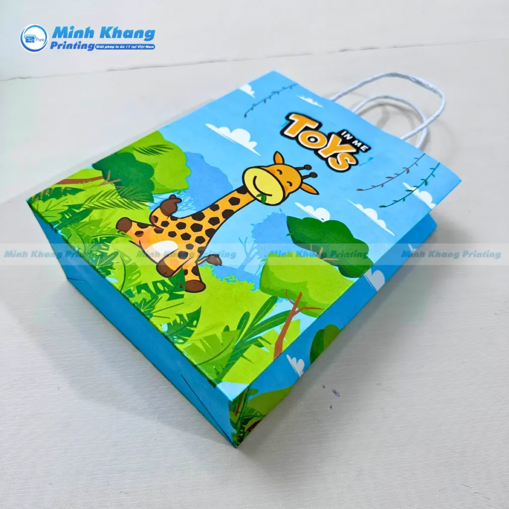 Mẫu túi giấy đựng đồ chơi làm quà cho trẻ nhỏ 