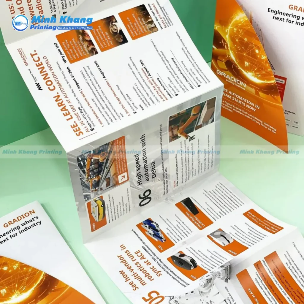 Tại Sao Doanh Nghiệp Nên In Brochure Công Ty?