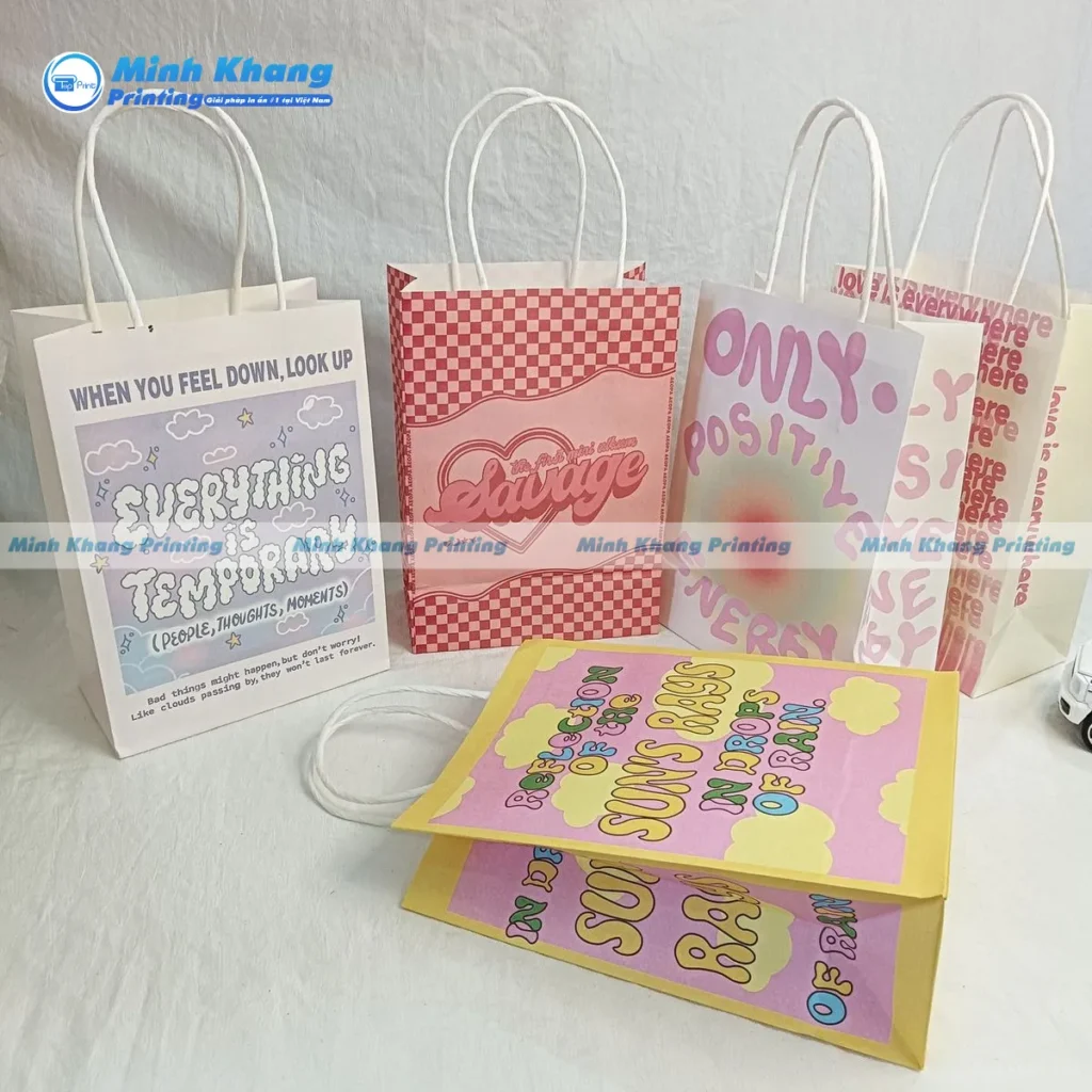Mẫu túi giấy kraft màu dễ thương, đáng yêu