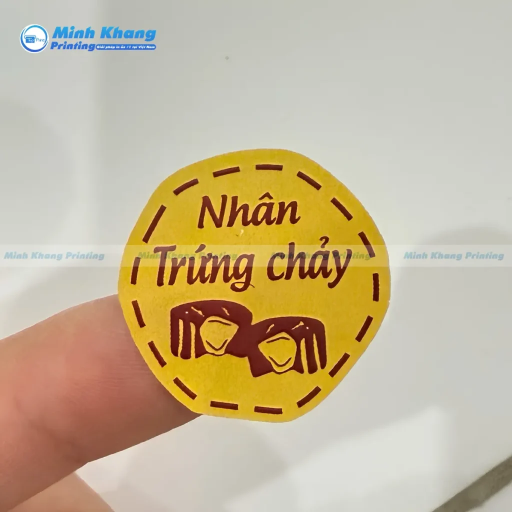 Mẫu tem nhãn bánh trung thu nhân trứng chảy giá rẻ bế tròn chuẩn kích thước 2 cm
