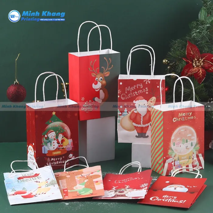 Mẫu Túi Giấy Kraft Noel Đứng Đựng Quà