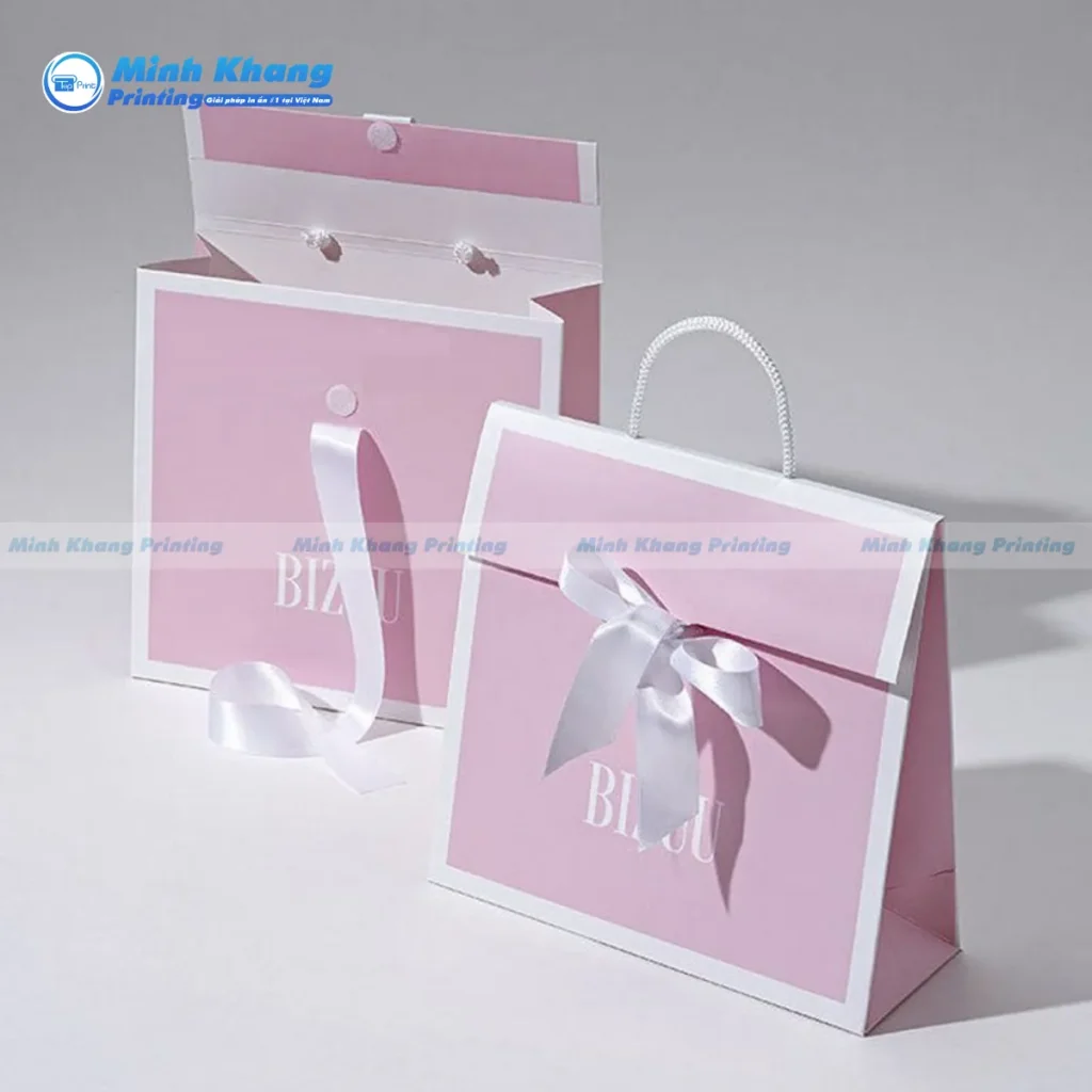 Mẫu túi giấy có nơ in logo