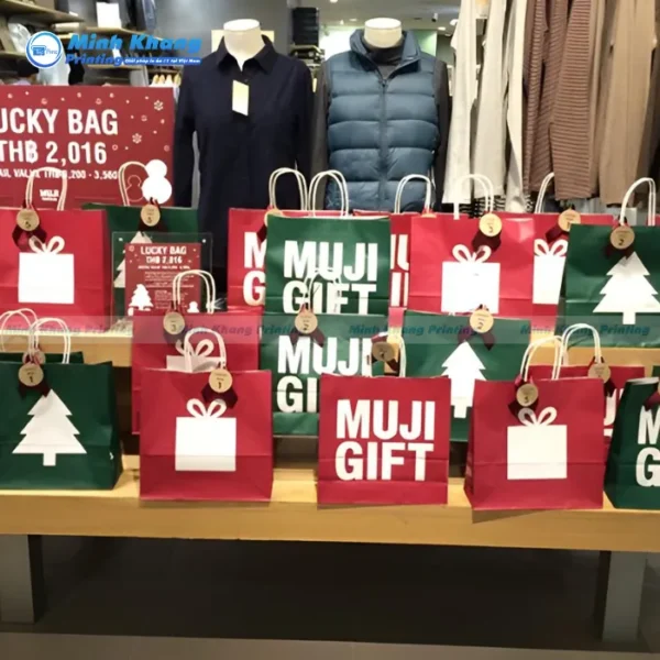 Mẫu Túi Giấy Muji Dành Cho Những Dịp Lễ Hiện Đại & Màu Sắc
