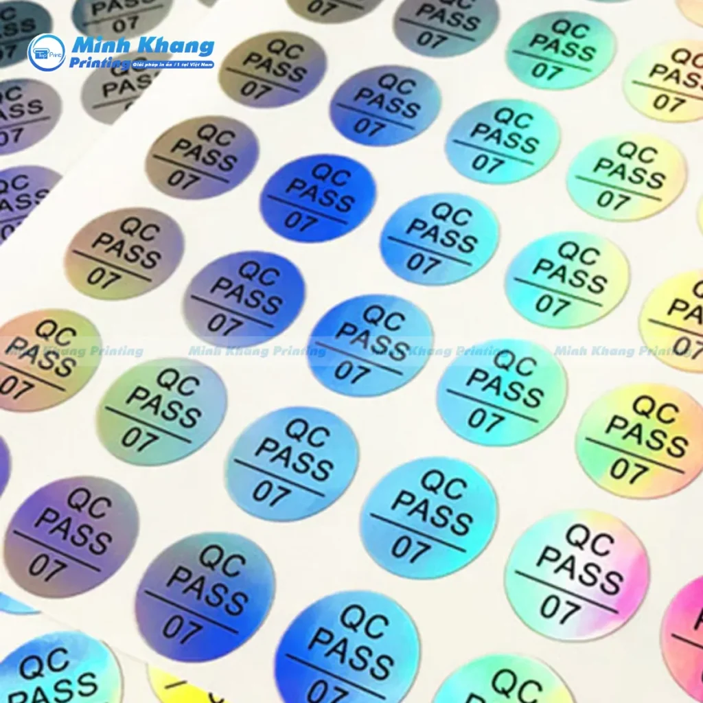 Mẫu tem tròn ánh xanh lá phù hợp với các dòng thực phẩm hữu cơ