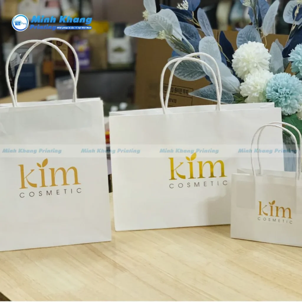 Mẫu túi giấy kraft trắng ép kim vàng