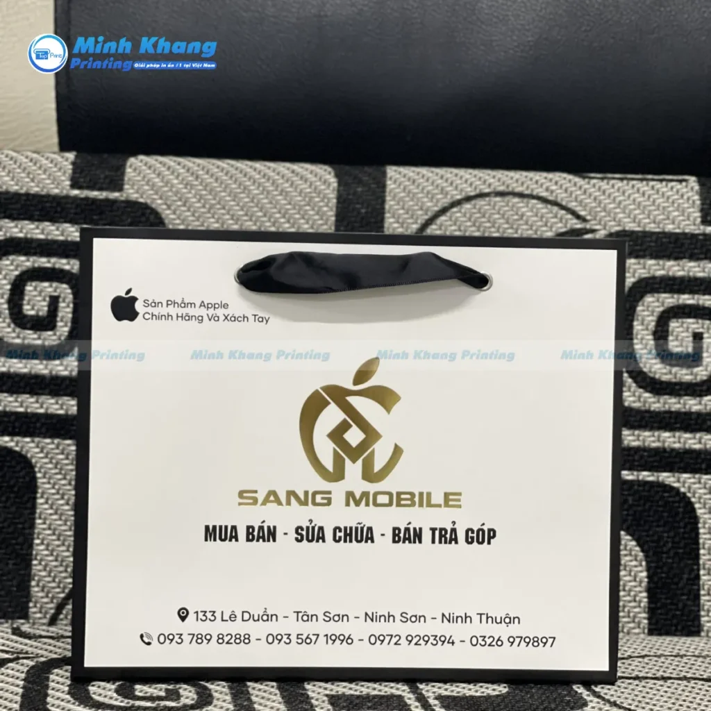 Mẫu túi giấy đựng điện thoại Sang Mobile in ép kim logo