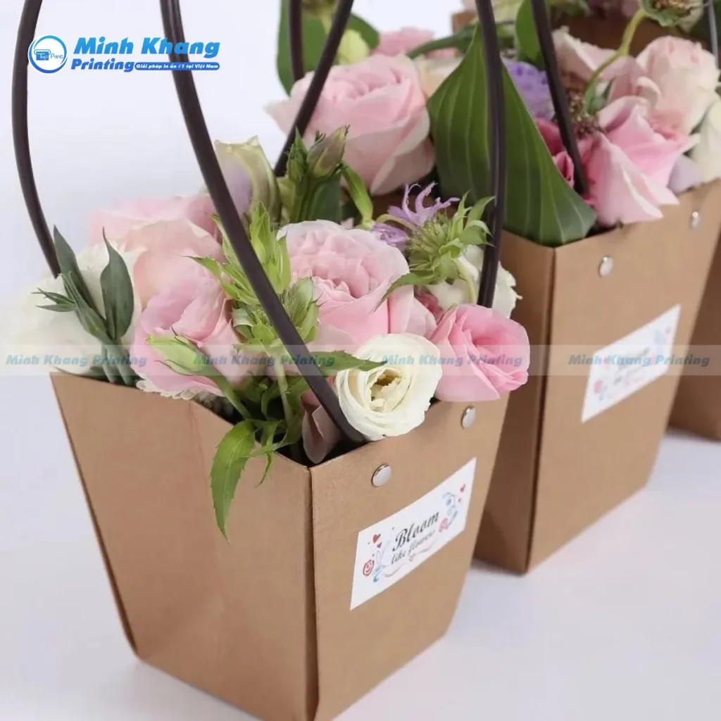 Ứng Dụng Đa Dạng Của Túi Giấy Kraft Nâu Trong Cuộc Sống và Kinh Doanh