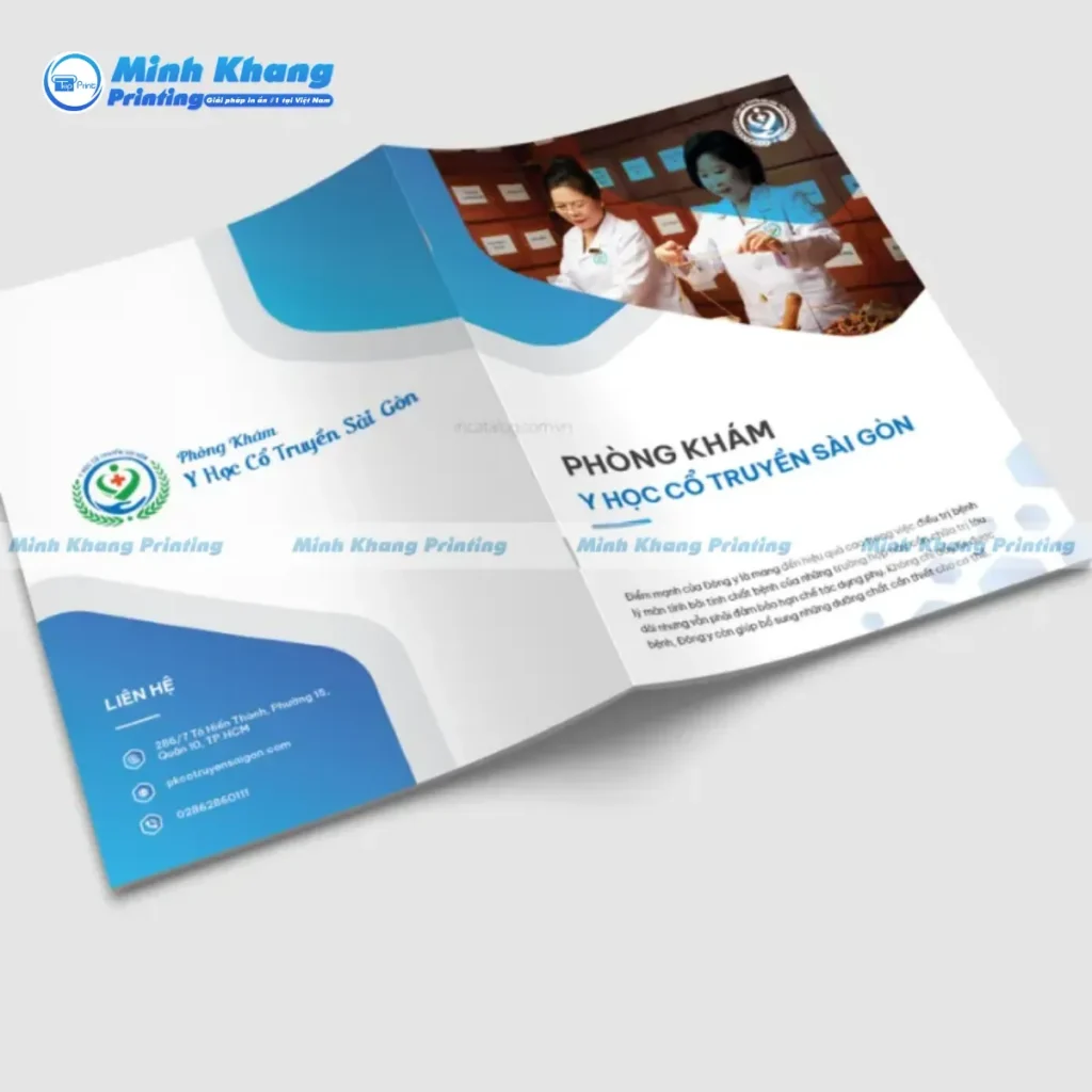 Mẫu brochure gập 2 phòng khám y học cổ truyền sài gòn kích thước A4