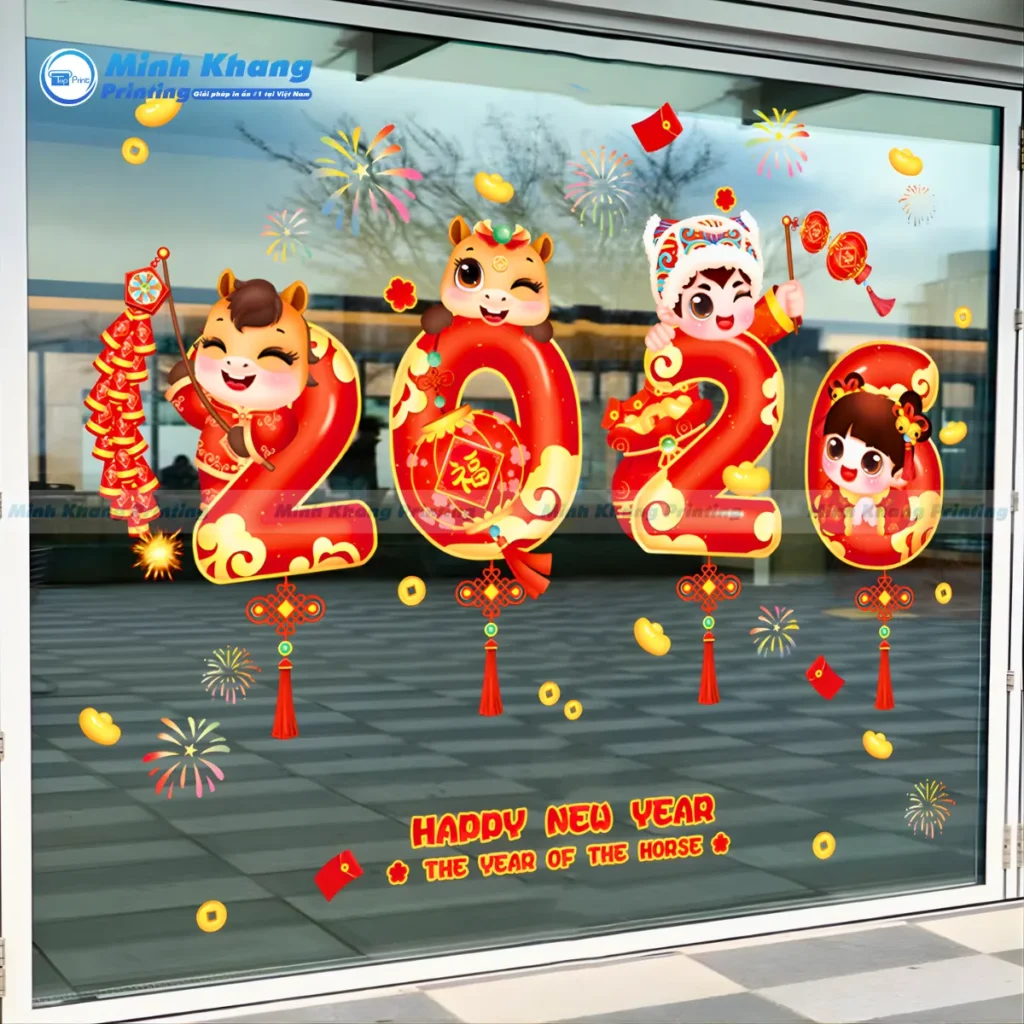 Mẫu decal trang trí tết 2026 cho cửa hàng nhỏ, giúp thu hút khách ngay từ mặt tiền