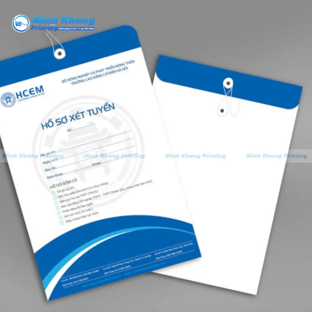 Mẫu bao thư hồ sơ xét tuyển đại học thường được thiết kế với logo và màu sắc đặc trưng của nhà trường