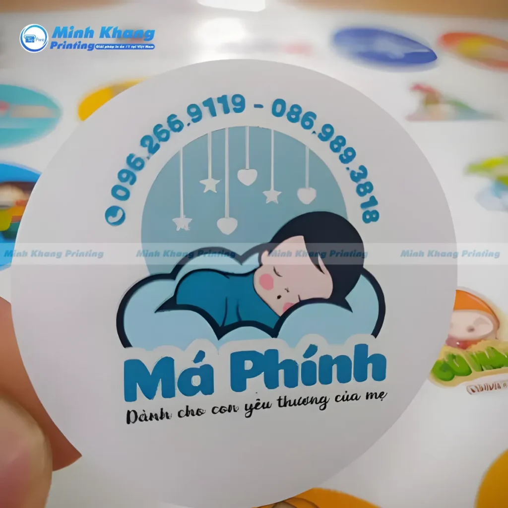 Mẫu logo tròn Má Phính cho cửa hàng kinh doanh đồ trẻ em