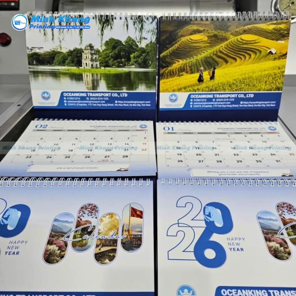 Mẫu lịch Bính Ngọ để bàn 2026 với hình tượng linh vật ngựa cách điệu mang lại năng lượng bứt phá