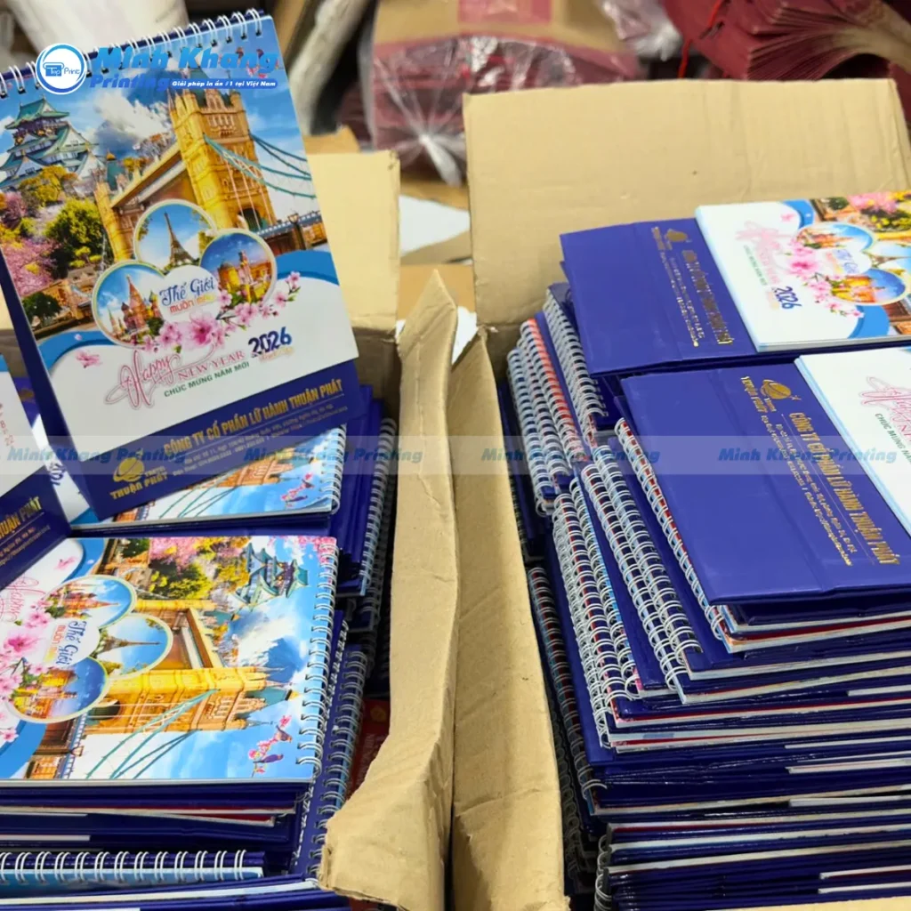 Quy Cách Và Chất Liệu In Lịch Để Bàn Chuẩn Chỉnh