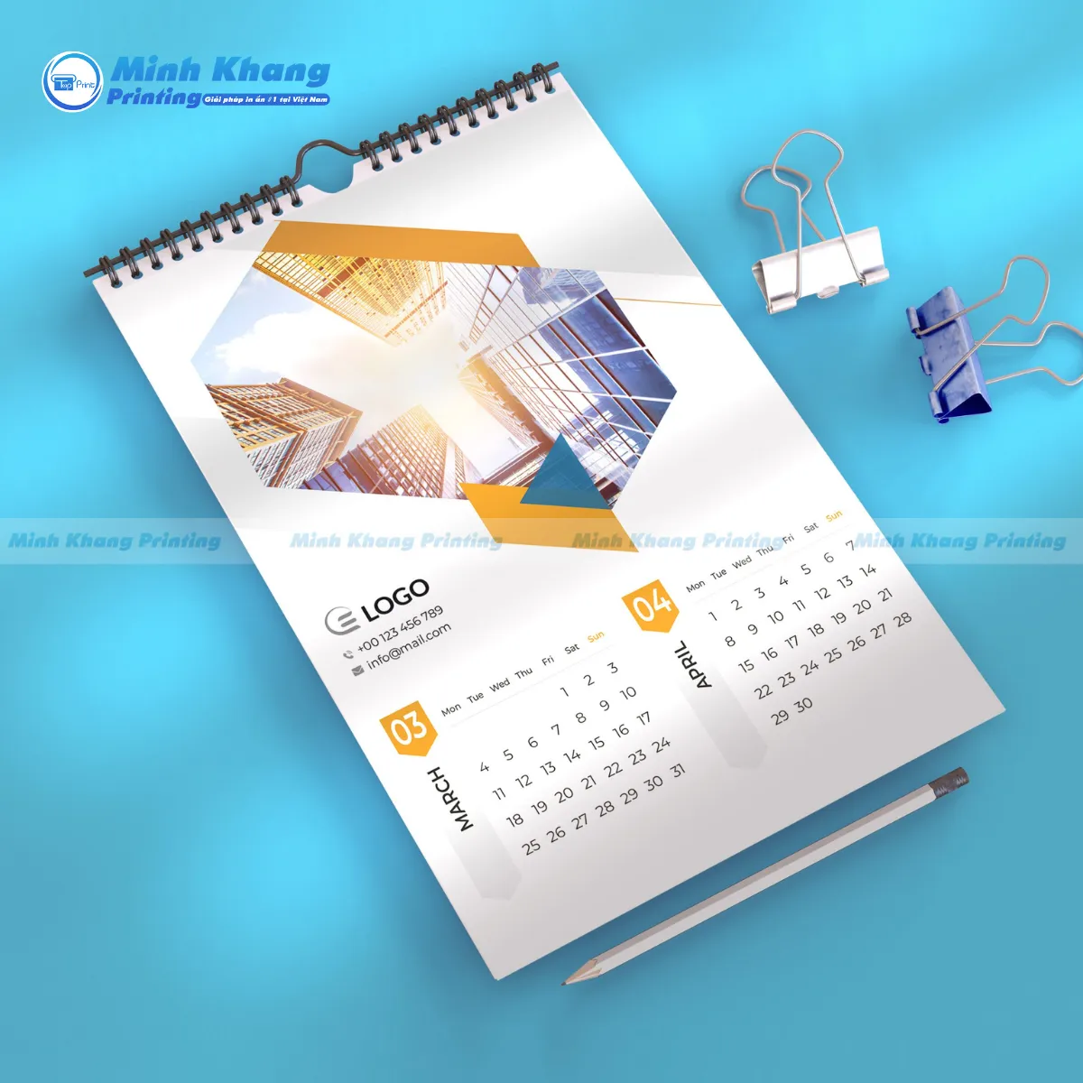 Mẫu lịch 7 tờ kích thước 36x70cm là lựa chọn phổ biến nhất hiện nay nhờ sự cân đối