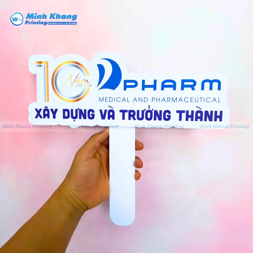 Hashtag Công Ty Cầm Tay Là Gì? Tại Sao Lại Trở Thành Trend?