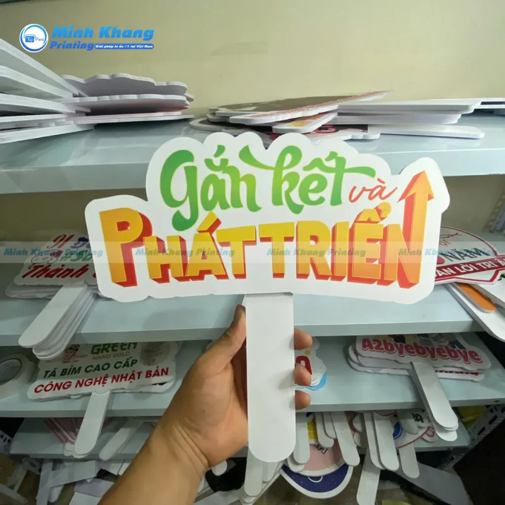 Vai Trò Của Hashtag Trong Việc Truyền Thông Và Check-in Mạng Xã Hội