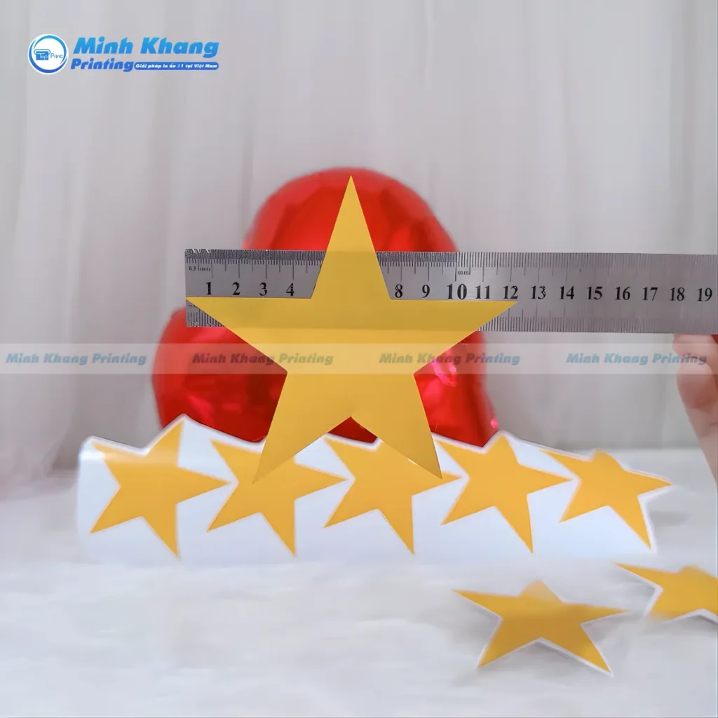 Mẫu sticker hình dán ngôi sao vàng 5 cánh lớn dùng trang trí bóng bay