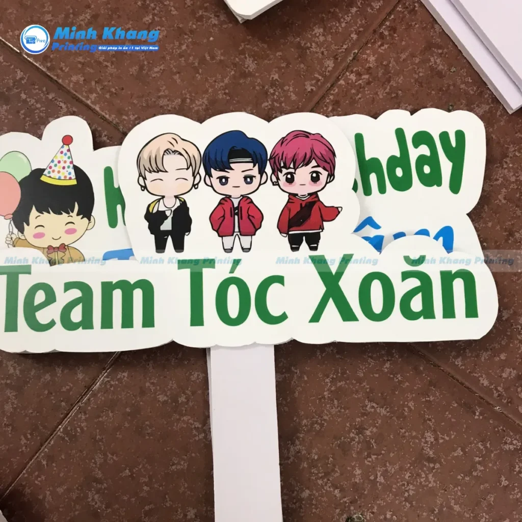 Hướng Dẫn Tự Thiết Kế Hashtag Cầm Tay Cute Đơn Giản