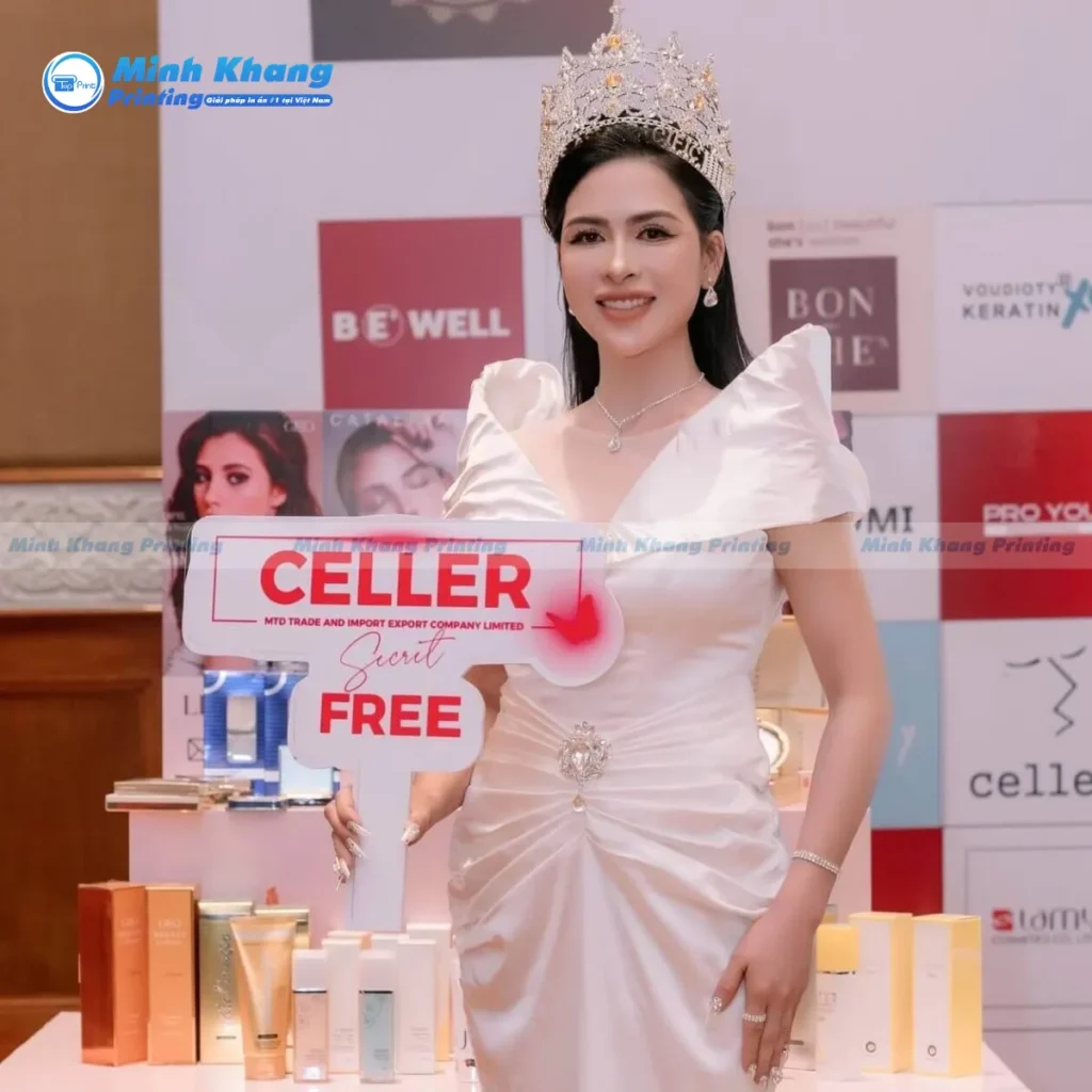 Mẫu hashtag sự kiện khai trương cửa hàng thiết kế sang trọng giúp thu hút mọi ánh nhìn