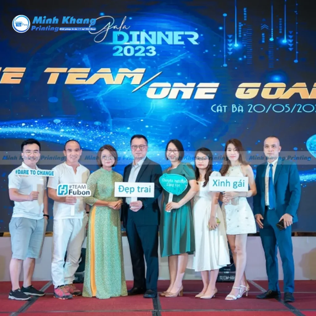 Mẫu hashtag chụp hình check-in tiệc gala dinner công ty