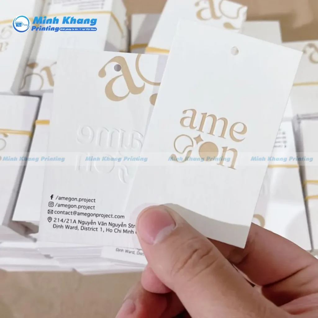 Mẫu price tag kích thước hình chữ nhật tiêu chuẩn cán màng mờ giúp bảo vệ tốt thông tin in