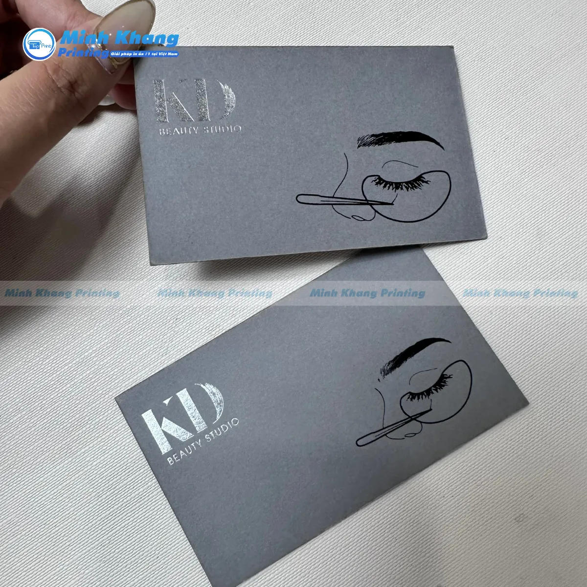 34+ Mẫu Card Visit Ép Kim Đẹp, Bắt Mắt & Ấn Tượng