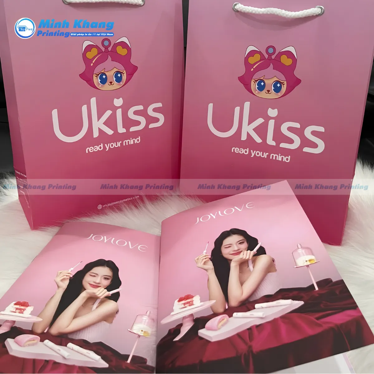 Túi Giấy – Catalogue Mỹ Phẩm Ukiss