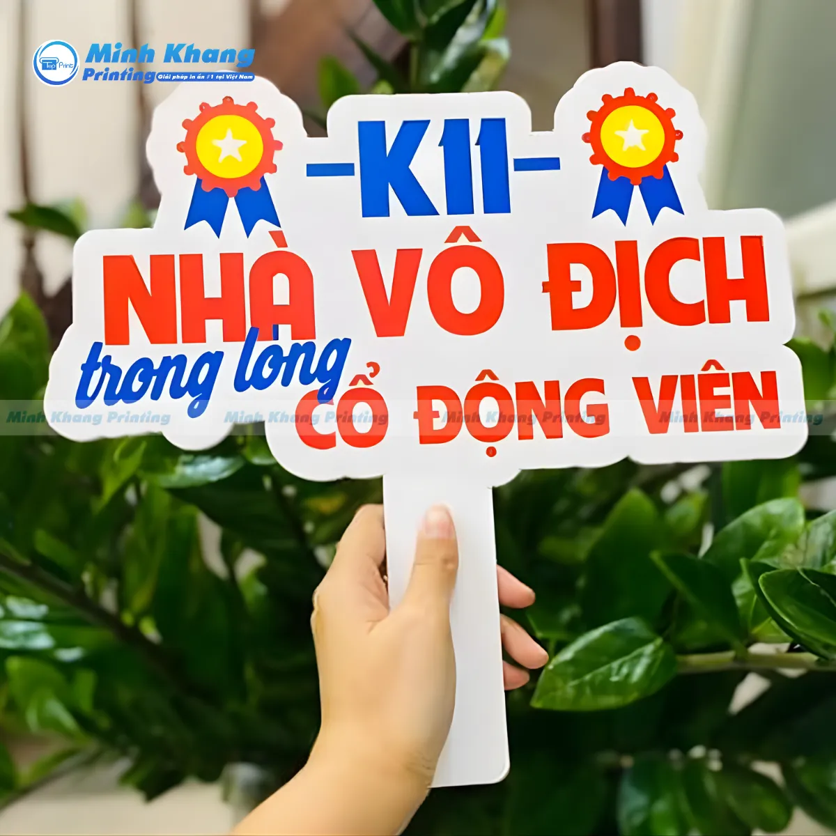 50+ Mẫu Hashtag Cổ Vũ Bóng Đá Cầm Tay Độc Đáo & Cháy