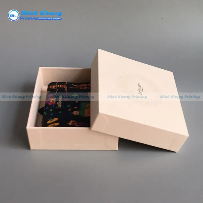50+ Mẫu Hộp Giấy Đựng Quà Tặng Đẹp Tinh Tế & Sang Trọng