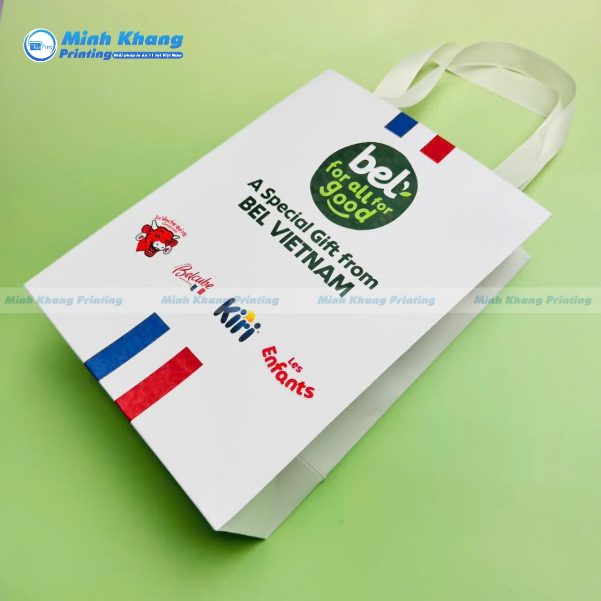 32+ Mẫu Túi Giấy Đứng Độc Đáo, Khác Biệt & Ấn Tượng