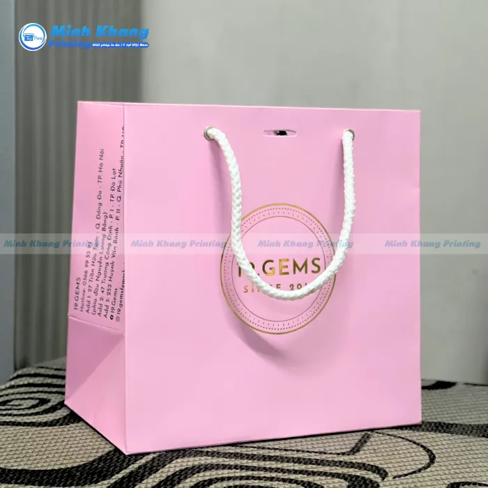 30+ Mẫu Túi Giấy Màu Hồng Thiết Kế Đẹp & Sang Trọng