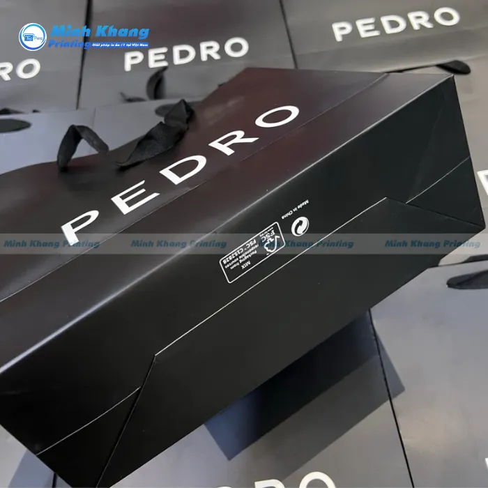 Túi Giấy Pedro Đẹp Cao Cấp – Nổi Bật Thương Hiệu