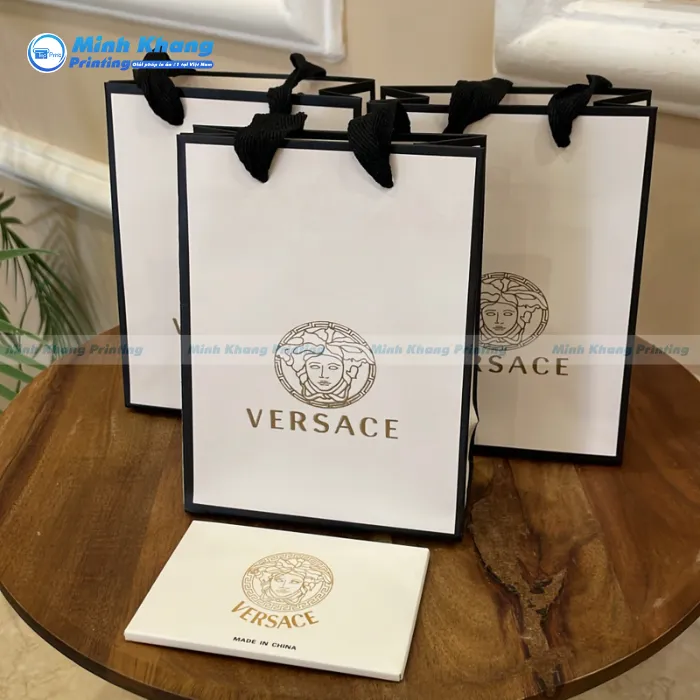 25+ Mẫu Túi Giấy Versace Đa Dạng, Sang Trọng & Độc Đáo