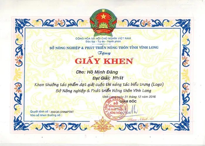 Giải Nhất cuộc thi sáng tác biểu trưng (Logo) do tỉnh Vĩnh Long tổ chức.