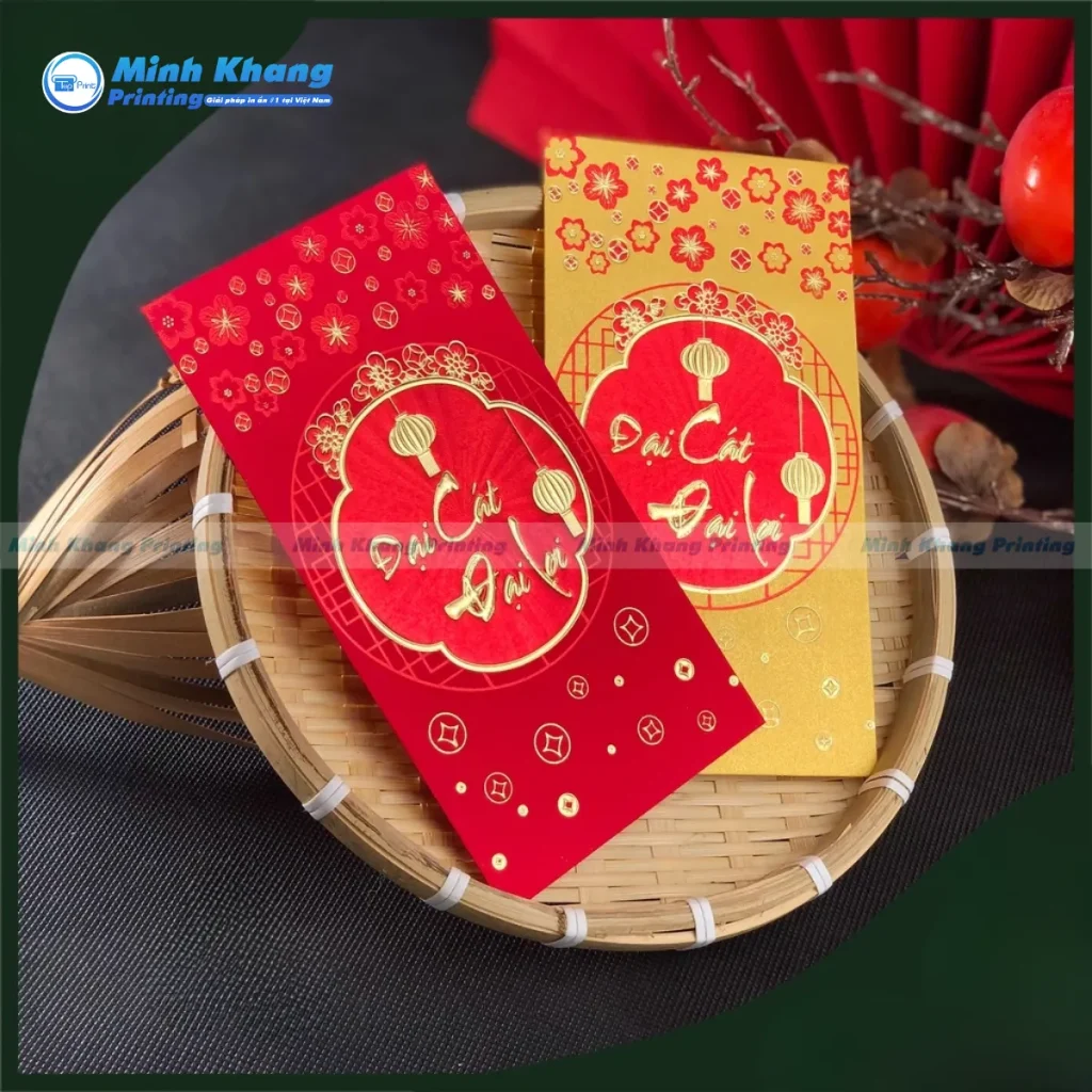 Mẫu bao lì xì dập nổi kết hợp phủ UV bóng tạo điểm nhấn ấn tượng